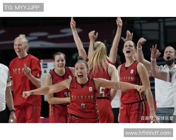加拿大女篮与希腊女篮激战正酣谁将赢得这场精彩对决