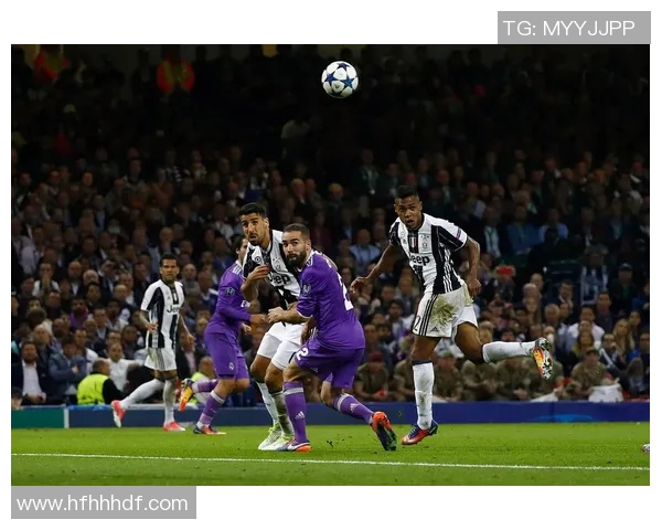 米兰与尤文精彩对决录像回放分析及赛后精彩瞬间分享 米兰与尤文精彩对决录像回放分析及赛后精彩瞬间分享