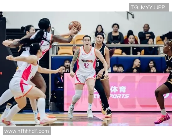 广东女篮对阵沈部女篮精彩直播全程回顾与赛后分析 广东女篮对阵沈部女篮精彩直播全程回顾与赛后分析