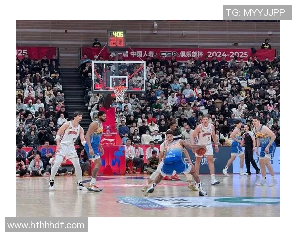 2018年CBA黄金对阵上海精彩比赛录像回顾与分析