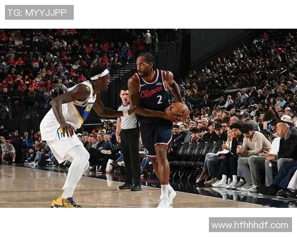 勇士与快船季后赛精彩对决录播回顾全场焦点瞬间分析 勇士与快船季后赛精彩对决录播回顾全场焦点瞬间分析