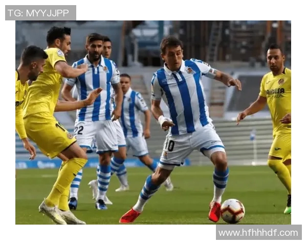 士j亭与瓦伦西亚的激烈对决揭示了足球战术的深层次博弈与精彩瞬间